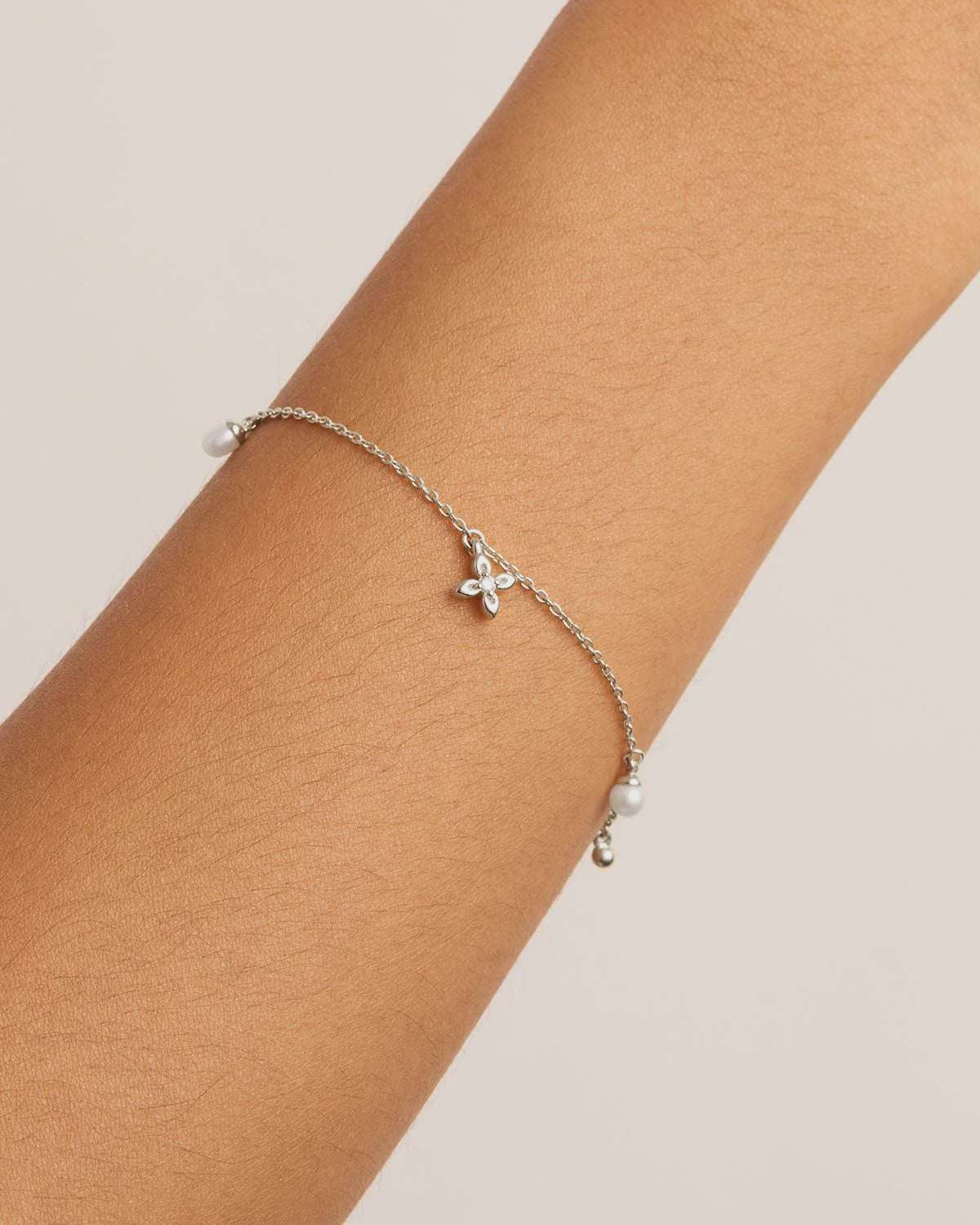 By Charlotte Live in Peace Bracelet Sterling Silver